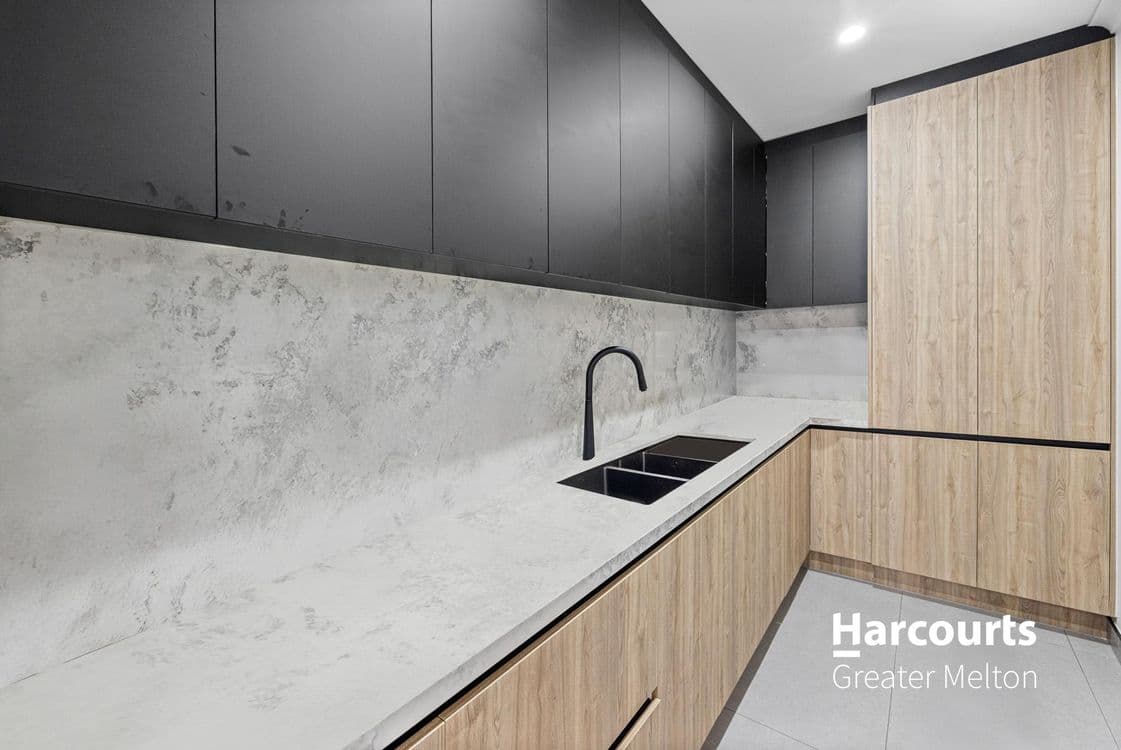 31 Verona Crescent, FRASER RISE, VIC 3336, Fraser Rise - Thumbnail 5