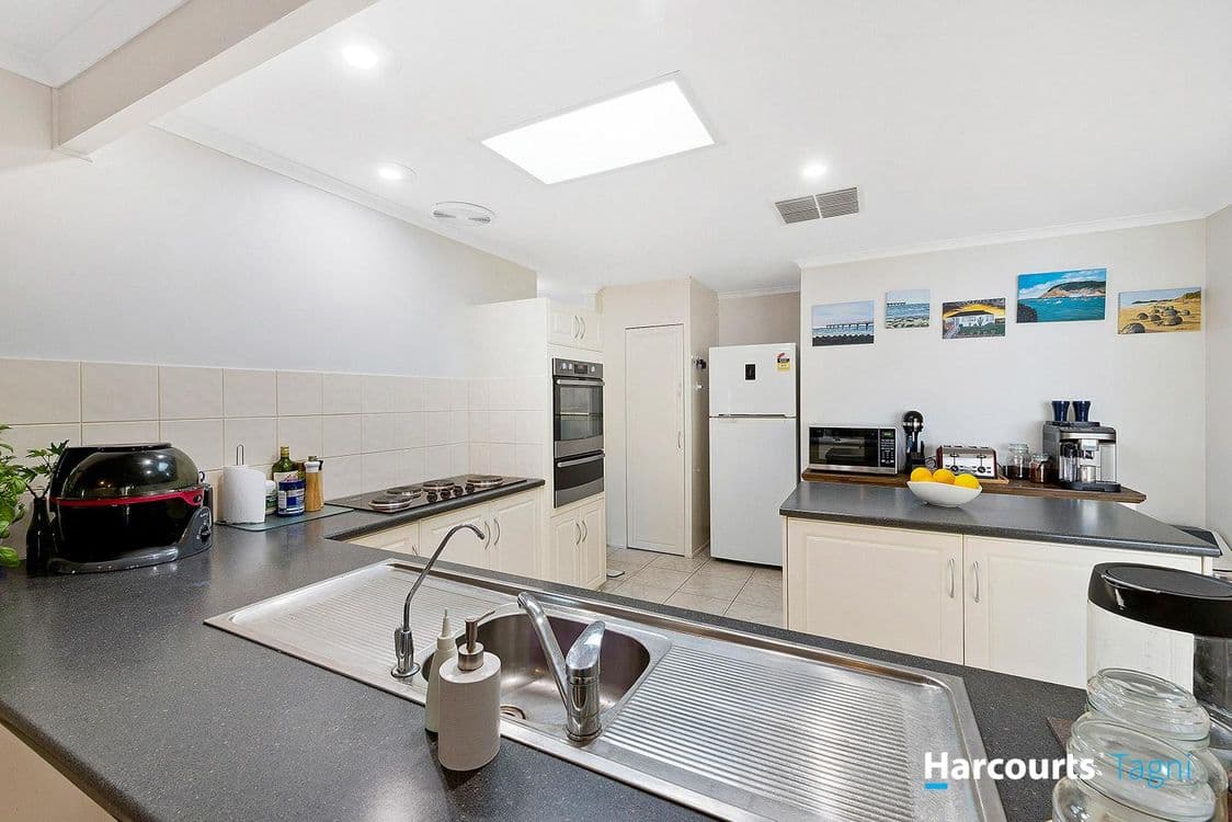 3 Larrimah Road, MORPHETT VALE, SA 5162, Morphett Vale - Thumbnail 6