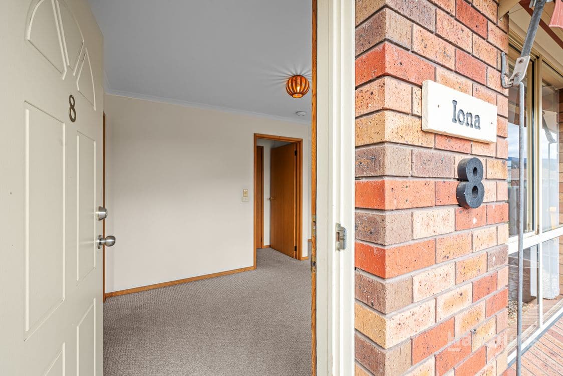 8/8-10 Circle Street, NEW NORFOLK, TAS 7140, New Norfolk - Thumbnail 2