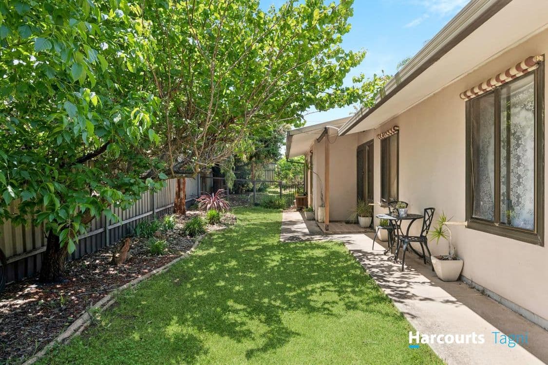 27 Burns Court, MORPHETT VALE, SA 5162, Morphett Vale - Thumbnail 2