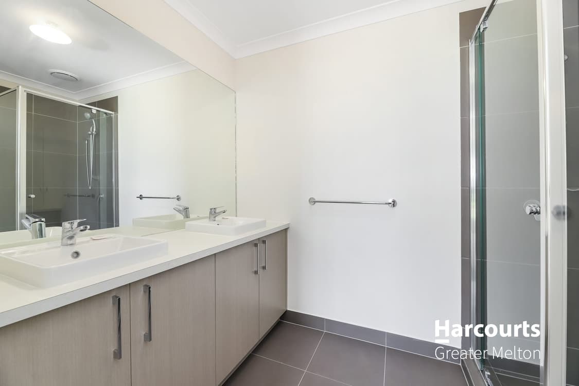 23 Sotterra Walk, FRASER RISE, VIC 3336, Fraser Rise - Thumbnail 7