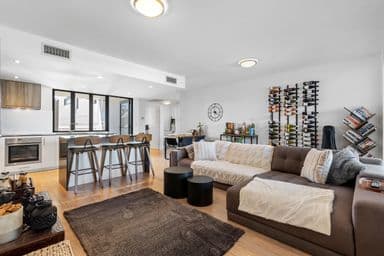 4/44 Gordon Street, MILTON, QLD 4064, Milton - Image 1