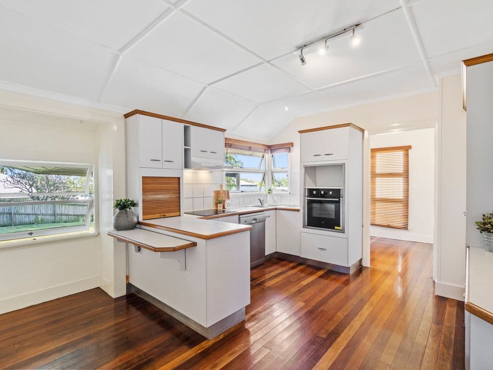 41 Adam Street, WYNNUM, QLD 4178, Wynnum - Thumbnail 5