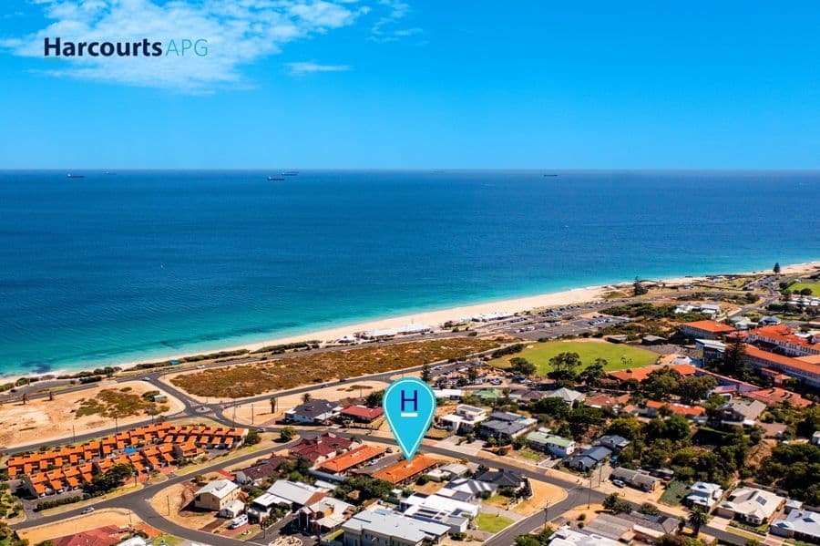 13 Scott Street, BUNBURY, WA 6230, Bunbury - Thumbnail 2