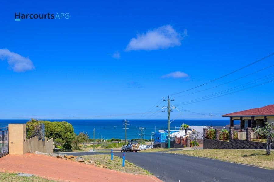 13 Scott Street, BUNBURY, WA 6230, Bunbury - Thumbnail 6