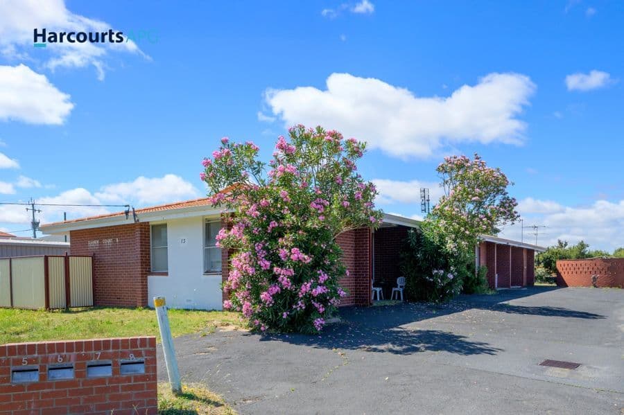 13 Scott Street, BUNBURY, WA 6230, Bunbury - Thumbnail 8