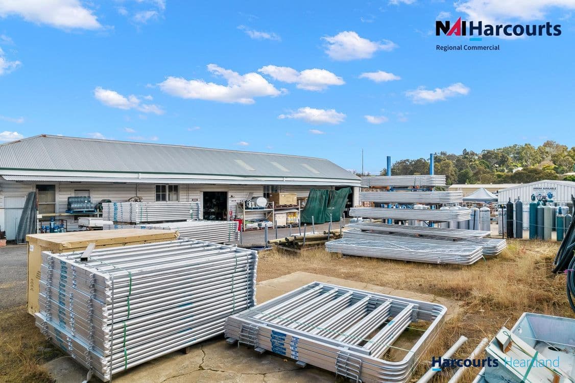 13-17 Steere Street, BRIDGETOWN, WA 6255, Bridgetown - Thumbnail 3