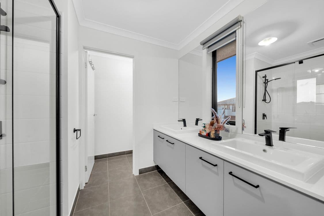 2 Vulpine Street, CLYDE, VIC 3978, Clyde - Thumbnail 8
