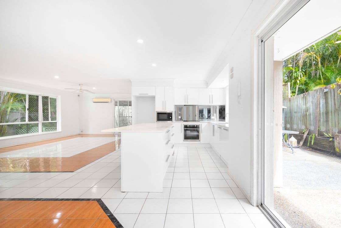 2/143 Cotlew Street, ASHMORE, QLD 4214, Ashmore - Thumbnail 5