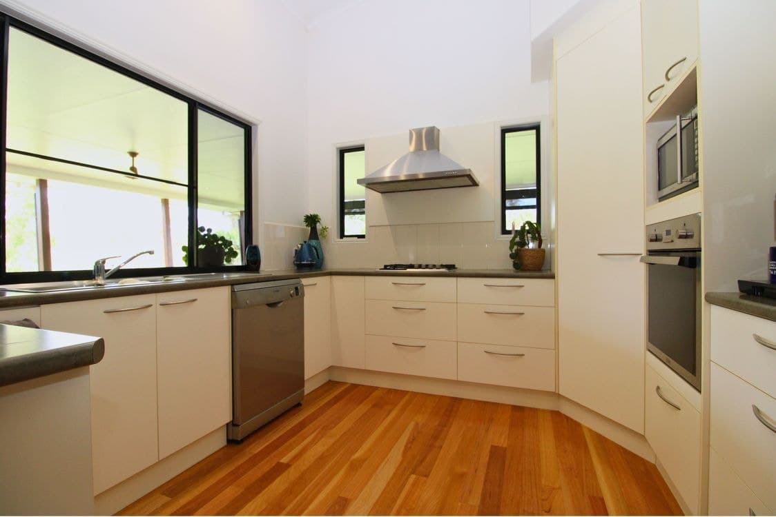 1487 Moorlands Road, MOORLAND, QLD 4670, Moorland - Thumbnail 5
