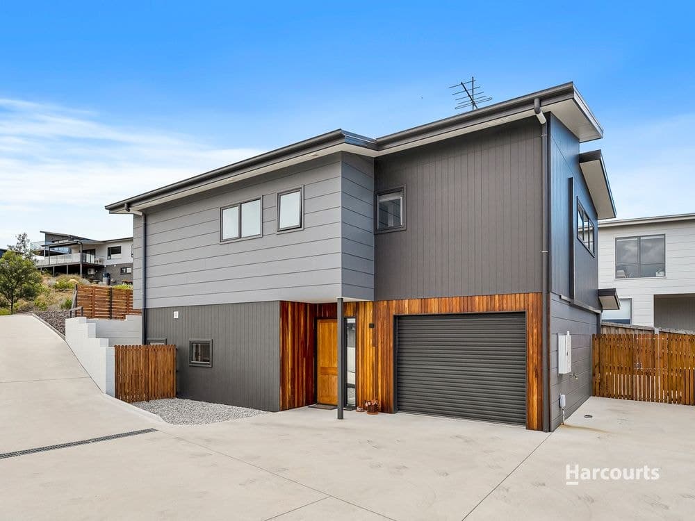 1/30 Estramina Drive, OAKDOWNS, TAS 7019, Oakdowns - Thumbnail 2