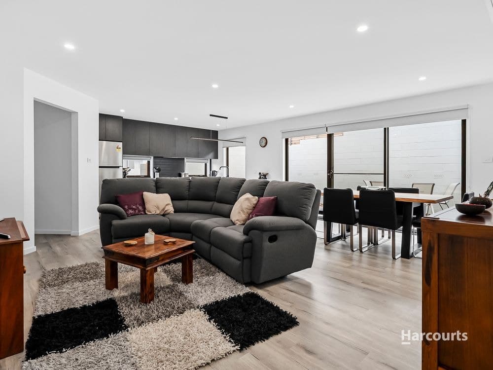 1/30 Estramina Drive, OAKDOWNS, TAS 7019, Oakdowns - Thumbnail 4