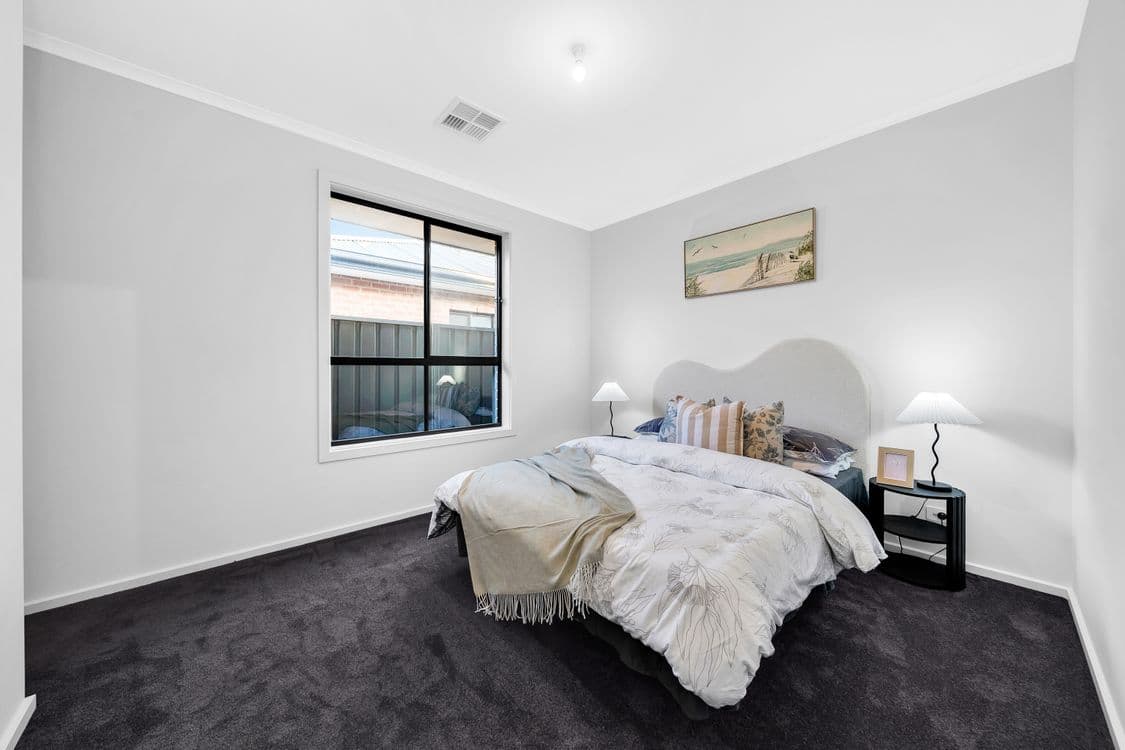 22 Verdale Crescent, MUNNO PARA DOWNS, SA 5115, Munno Para Downs - Thumbnail 6