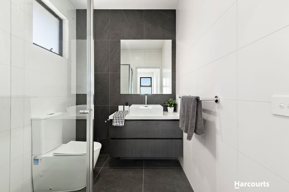 11b Lloyd Avenue, RESERVOIR, VIC 3073, Reservoir - Thumbnail 7
