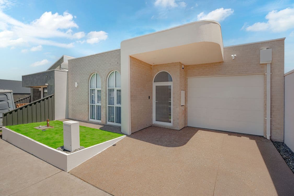36 Celestial Way, GREENVALE, VIC 3059, Greenvale - Thumbnail 2