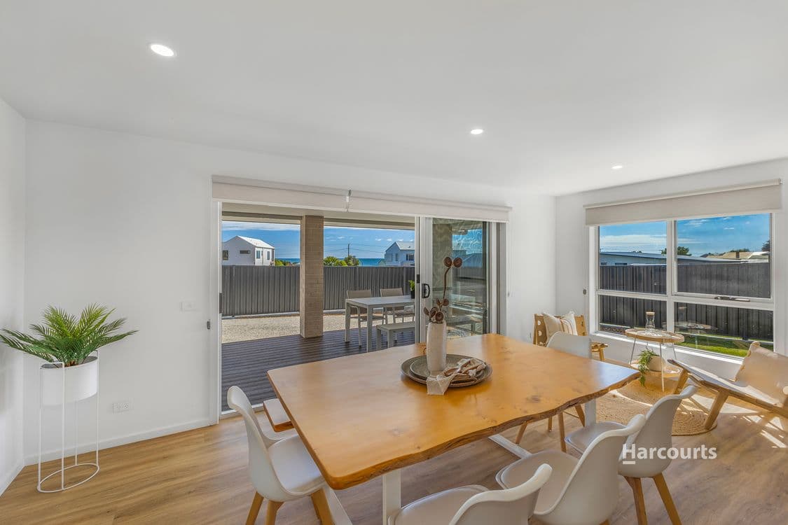 2/17 Griffin Place, SULPHUR CREEK, TAS 7316, Sulphur Creek - Thumbnail 5