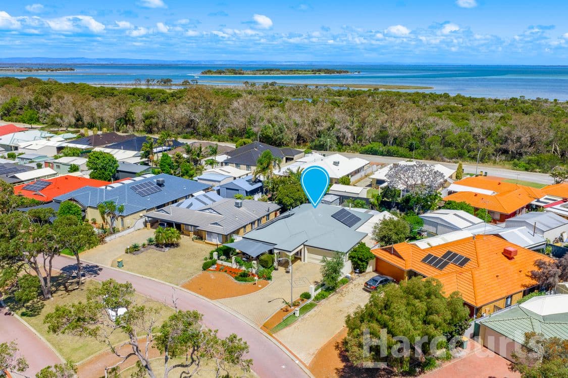 13 Rousham Crescent, ERSKINE, WA 6210, Erskine - Thumbnail 2