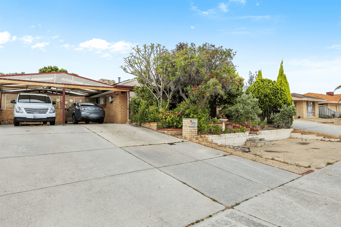 112 Highclere Boulevard, MARANGAROO, WA 6064, Marangaroo - Thumbnail 2