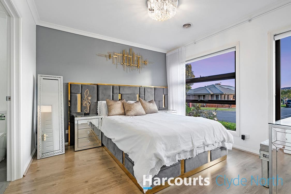 34 Wilkiea Crescent, CRANBOURNE NORTH, VIC 3977, Cranbourne North - Thumbnail 2