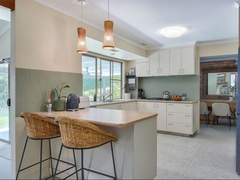 12 Wattletree Place, THE GAP, QLD 4061, The Gap - Thumbnail 5