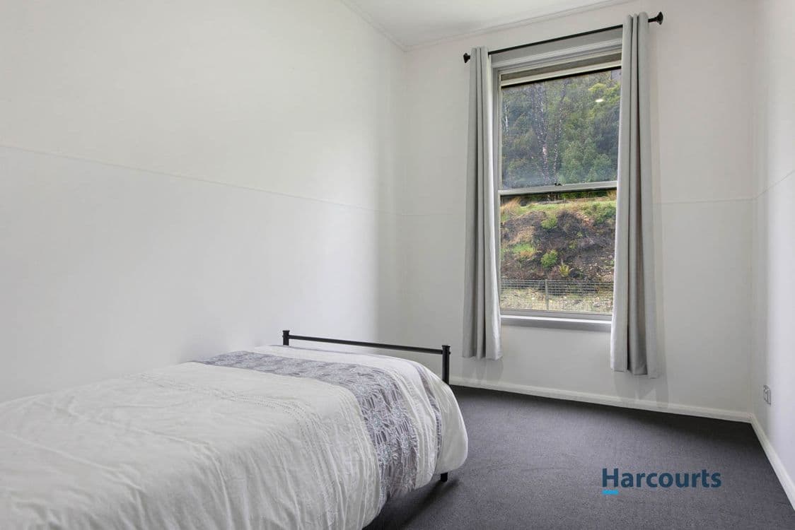 17 Beech Drive, ROSEBERY, TAS 7470, Rosebery - Thumbnail 6