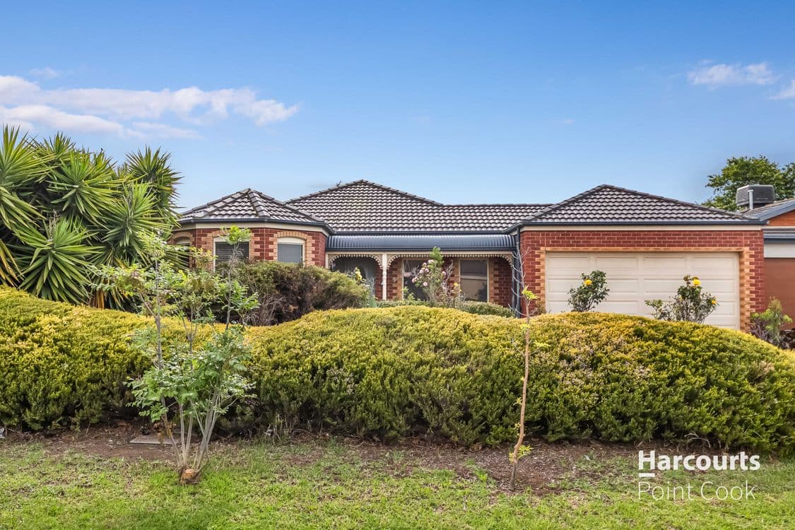 35 Beaumont Drive, POINT COOK, VIC 3030, Point Cook - Thumbnail 2