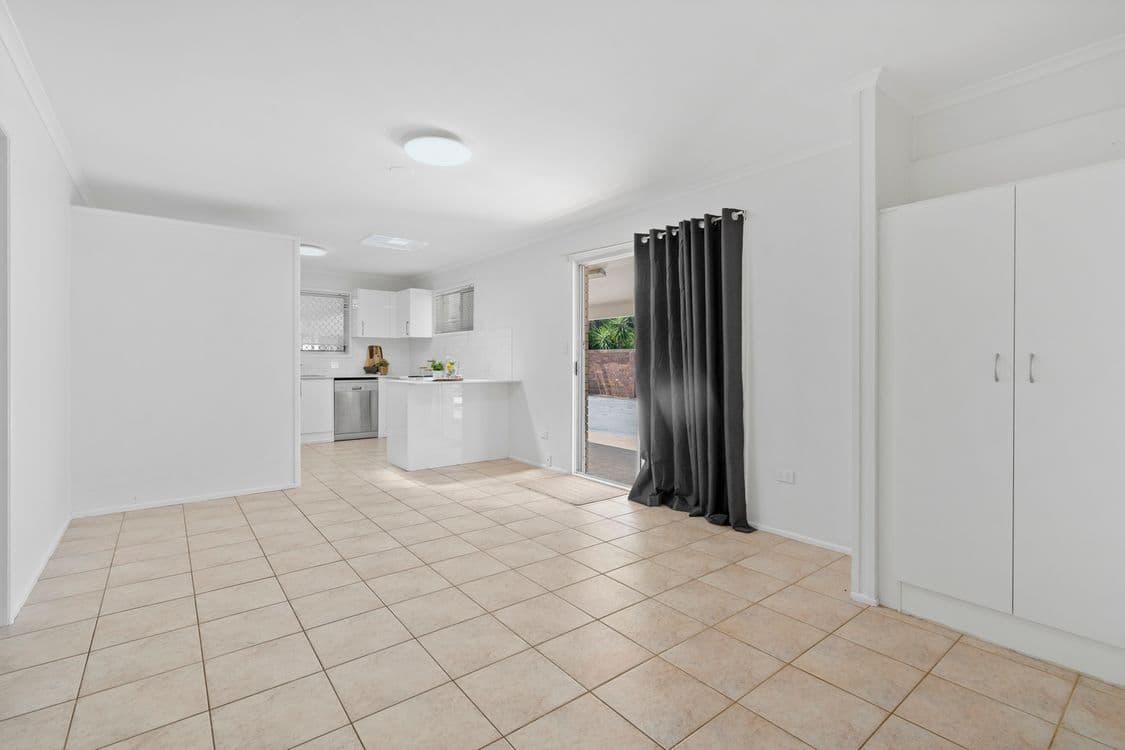 75 Barron Road, BIRKDALE, QLD 4159, Birkdale - Thumbnail 4
