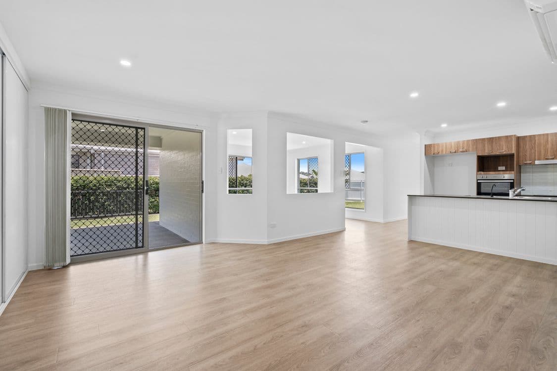 148 Bankswood Drive, REDLAND BAY, QLD 4165, Redland Bay - Thumbnail 5