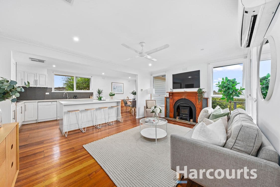 26 Robertson Crescent, BORONIA, VIC 3155, Boronia - Thumbnail 2