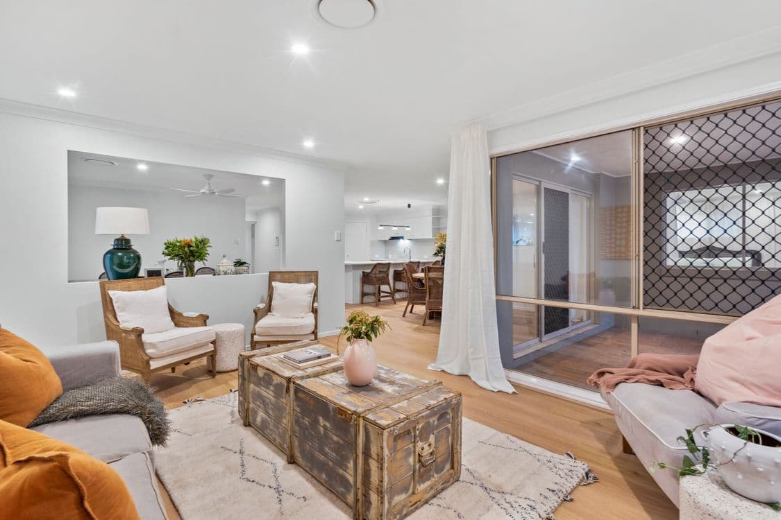 21 Kimbolton Drive, REDLAND BAY, QLD 4165, Redland Bay - Thumbnail 3
