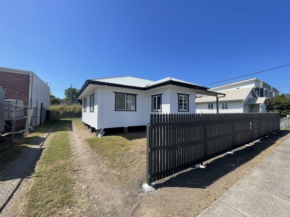 80 Andrew Street, WYNNUM, QLD 4178, Wynnum - Thumbnail 4