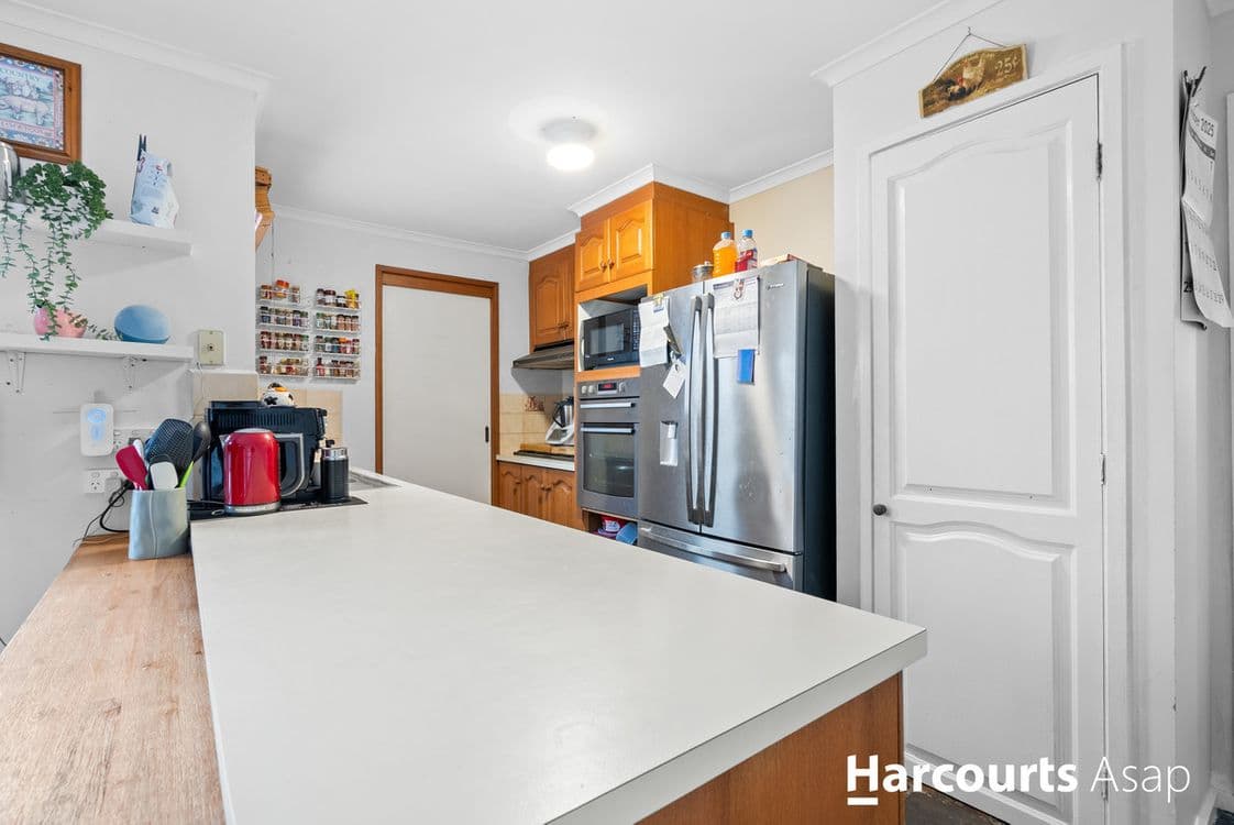 12 Fleetwood Drive, NARRE WARREN, VIC 3805, Narre Warren - Thumbnail 3