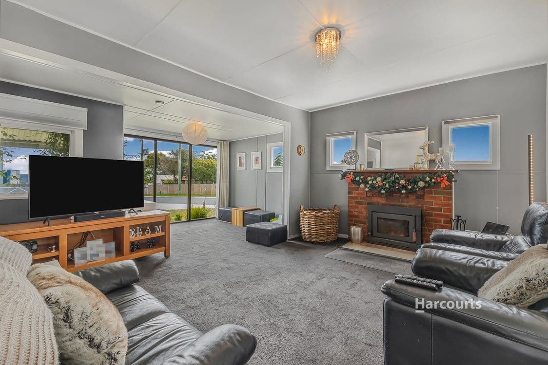6 Griffin Place, SULPHUR CREEK, TAS 7316, Sulphur Creek - Thumbnail 3