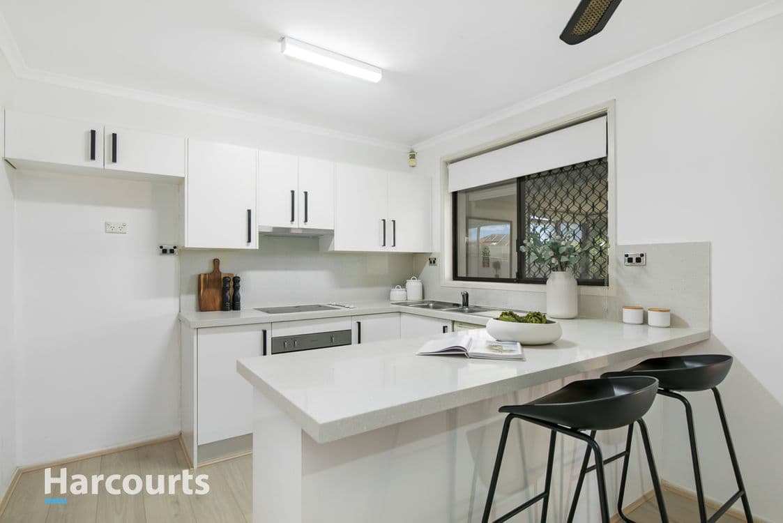 221 Swallow Drive, ERSKINE PARK, NSW 2759, Erskine Park - Thumbnail 2