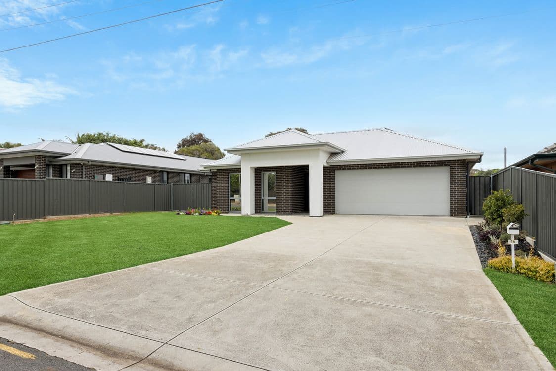 14 Warburton Road, VALLEY VIEW, SA 5093, Valley View - Thumbnail 5