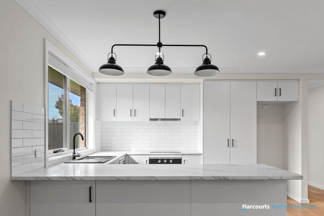 2/58 Main Street, CRESSY, TAS 7302, Cressy - Thumbnail 2