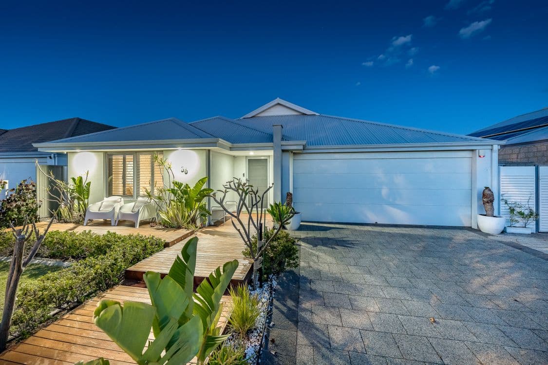 36 Chesham Rise, ALKIMOS, WA 6038, Alkimos - Thumbnail 2