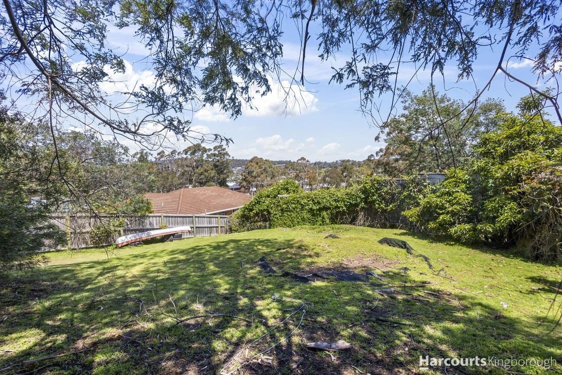 25 Blowhole Road, BLACKMANS BAY, TAS 7052, Blackmans Bay - Thumbnail 4