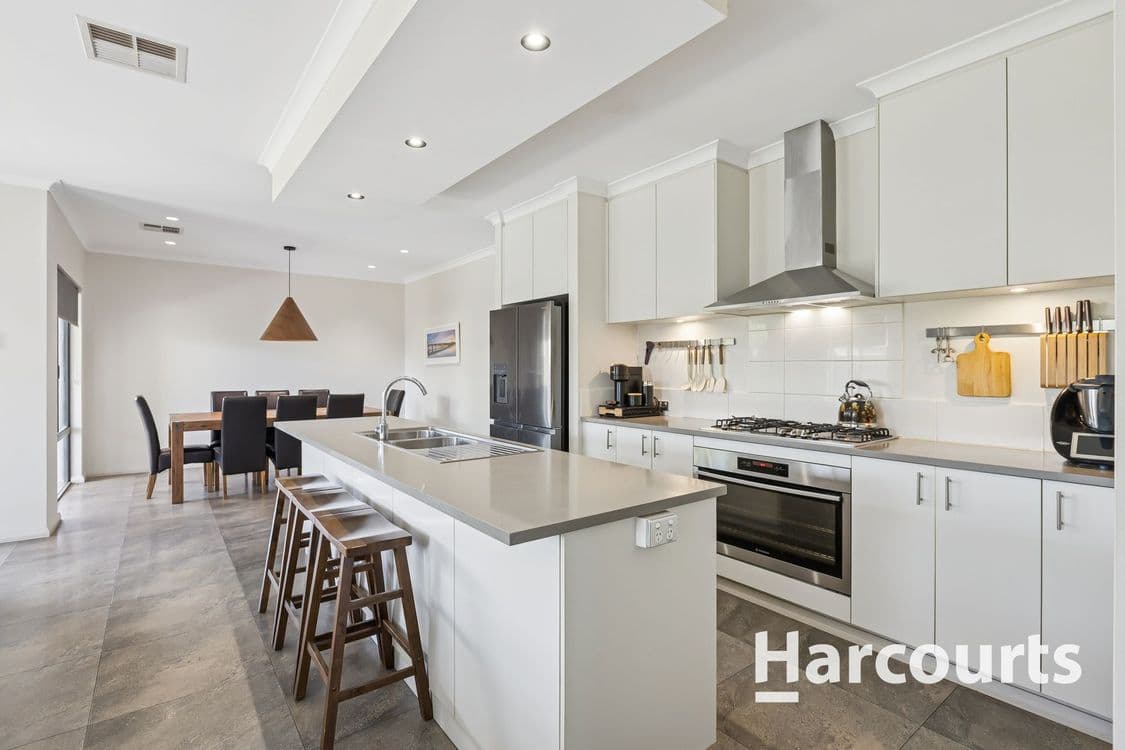 60 Farnham Pass, ALKIMOS, WA 6038, Alkimos - Thumbnail 2