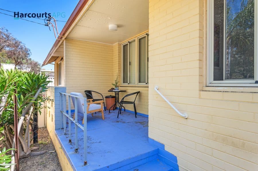 42b Hudson Road, WITHERS, WA 6230, Withers - Thumbnail 3