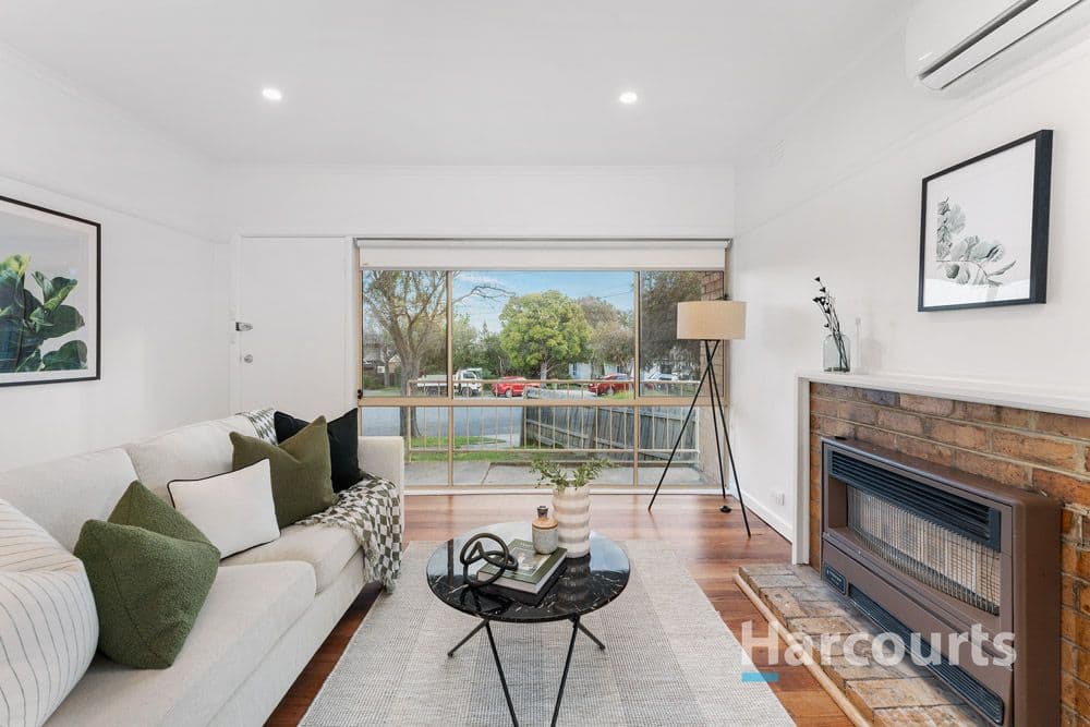 14 Myrtle Grove, DOVETON, VIC 3177, Doveton - Thumbnail 2