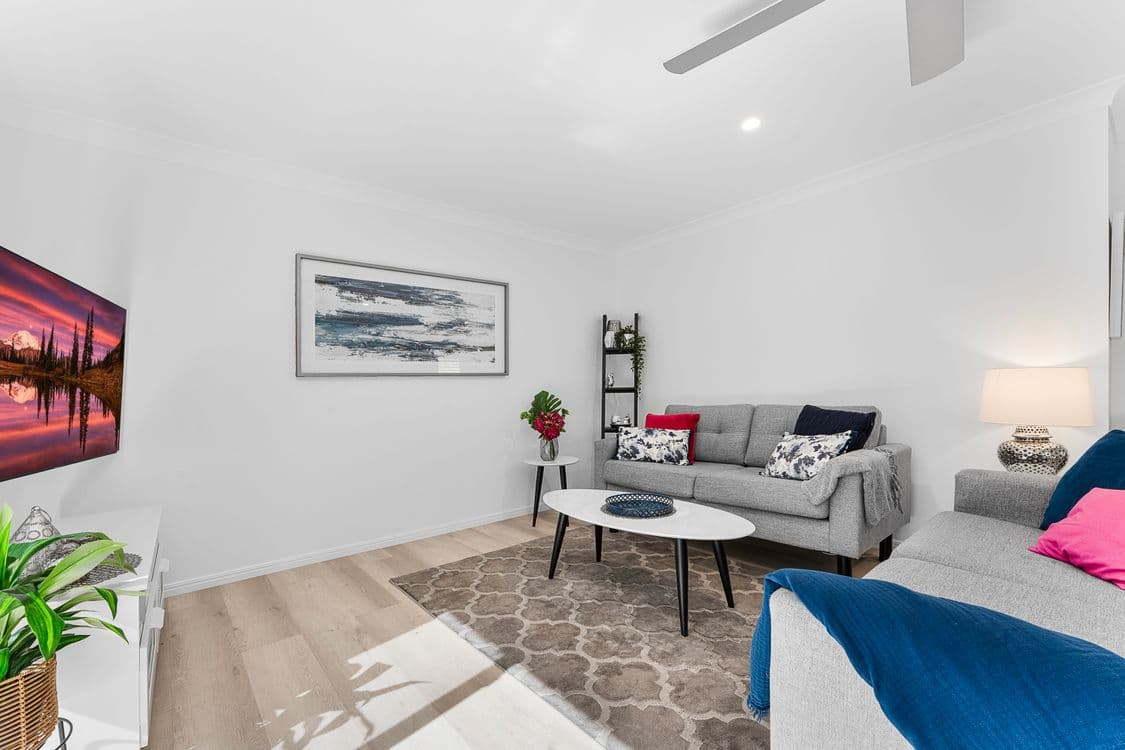 2/5 Liam Court, LABRADOR, QLD 4215, Labrador - Thumbnail 2
