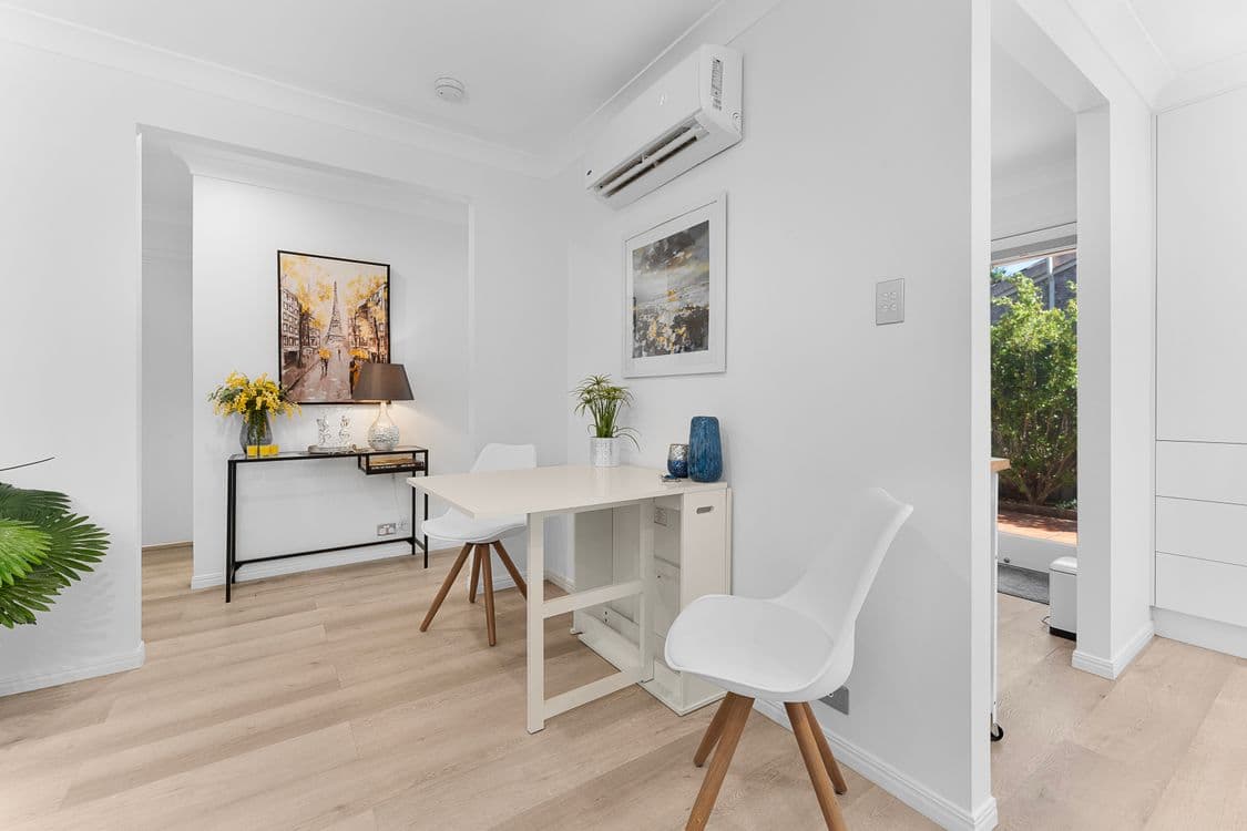 2/5 Liam Court, LABRADOR, QLD 4215, Labrador - Thumbnail 5