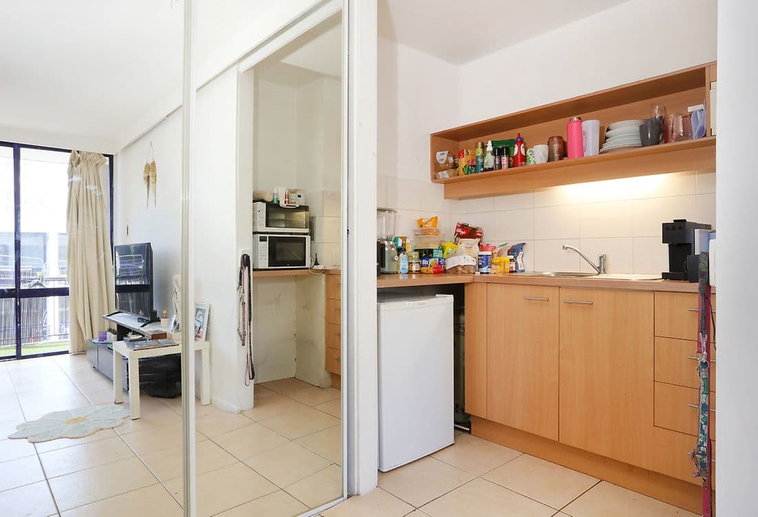 57/2877 Gold Coast Highway, SURFERS PARADISE, QLD 4217, Surfers Paradise - Thumbnail 5