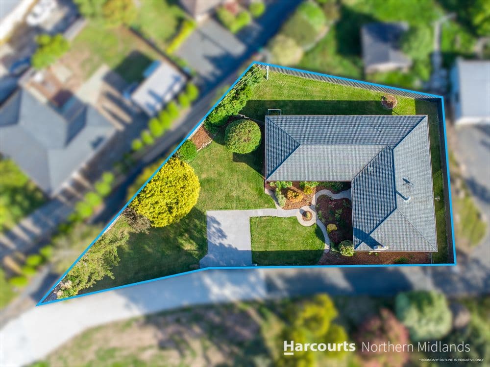 11 Drummond Crescent, PERTH, TAS 7300, Perth - Thumbnail 2
