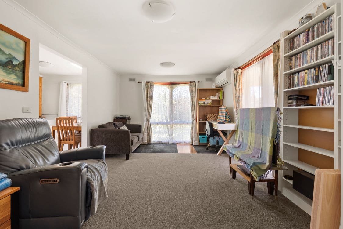 4 Lillian Street, CRANBOURNE, VIC 3977, Cranbourne - Thumbnail 3