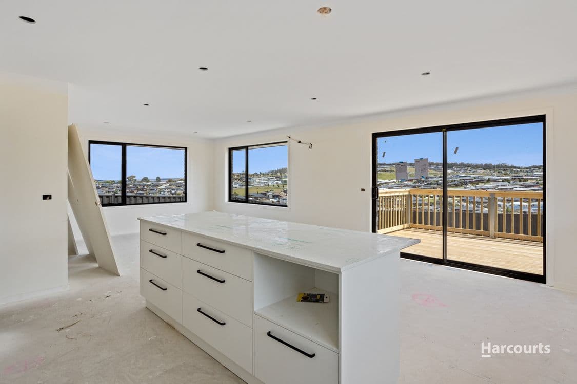 82 Dolina Drive, ROKEBY, TAS 7019, Rokeby - Thumbnail 2