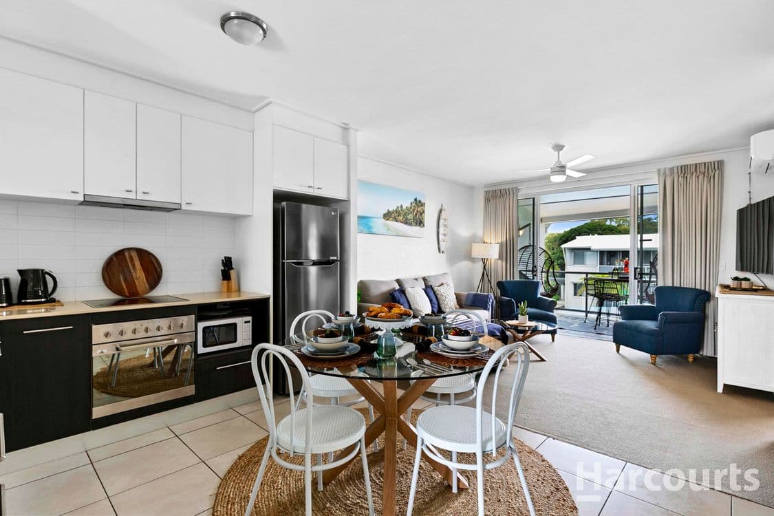 66/68 Pulgul Street, URANGAN, QLD 4655, Urangan - Thumbnail 2