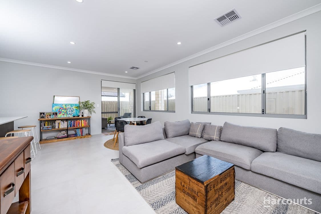 4 Mayflower Avenue, ALKIMOS, WA 6038, Alkimos - Thumbnail 5