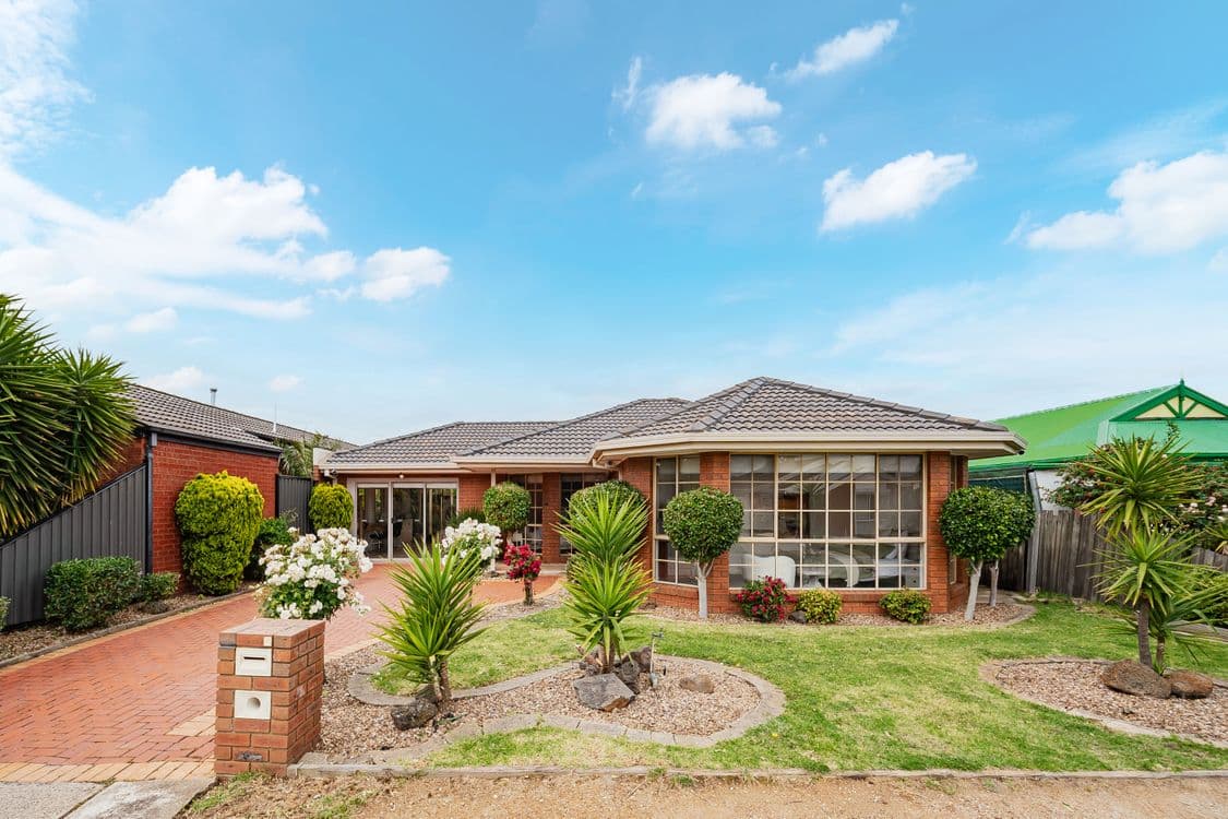 8 Morey Court, ROXBURGH PARK, VIC 3064, Roxburgh Park - Thumbnail 3